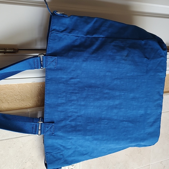 Like new Kipling tote - Picture 2 of 6